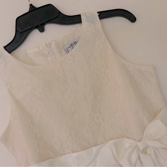 Mia Juliana Formal Ivory Lace Overlay Sleeveless A-Line Occasion Dress - Picture 2 of 6